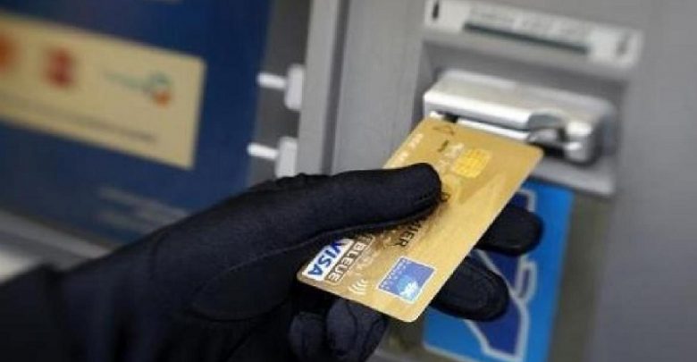 تفكيك أفراد شبكة مختصة في قرصنة البطائق البنكية الدولية بالجديدة