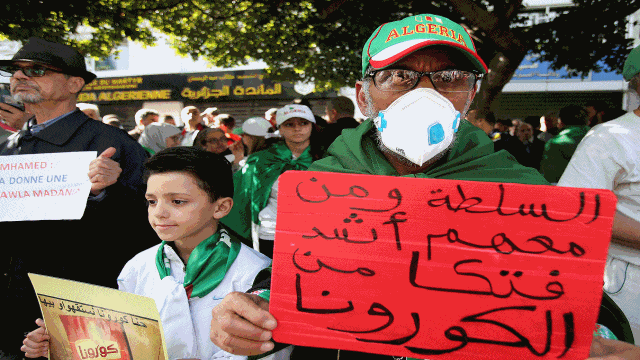 وسائل إعلام إسبانية.. الجزائريون يواصلون احتجاجاتهم ضد 