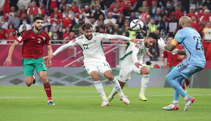 والد لاعب المنتخب الجزائري يفارق الحياة أثناء متابعته لمباراة المغرب والجزائر