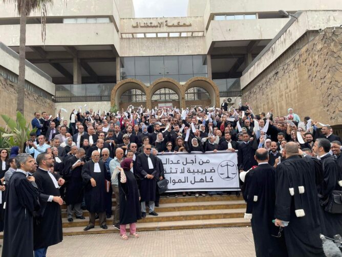 محامو البيضاء يقررون الإنسحاب نهائيا من جمعية هيئات المحامين بالمغرب