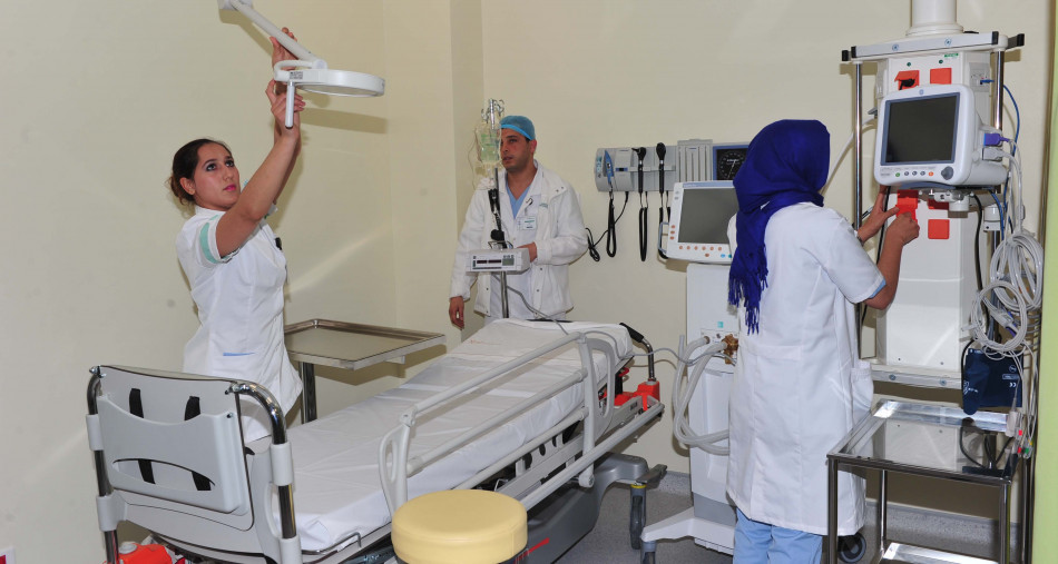 مالية 2026.. رفع ميزانية الصحة إلى 42.4 مليار درهم وخلق 8 آلاف منصب مالي