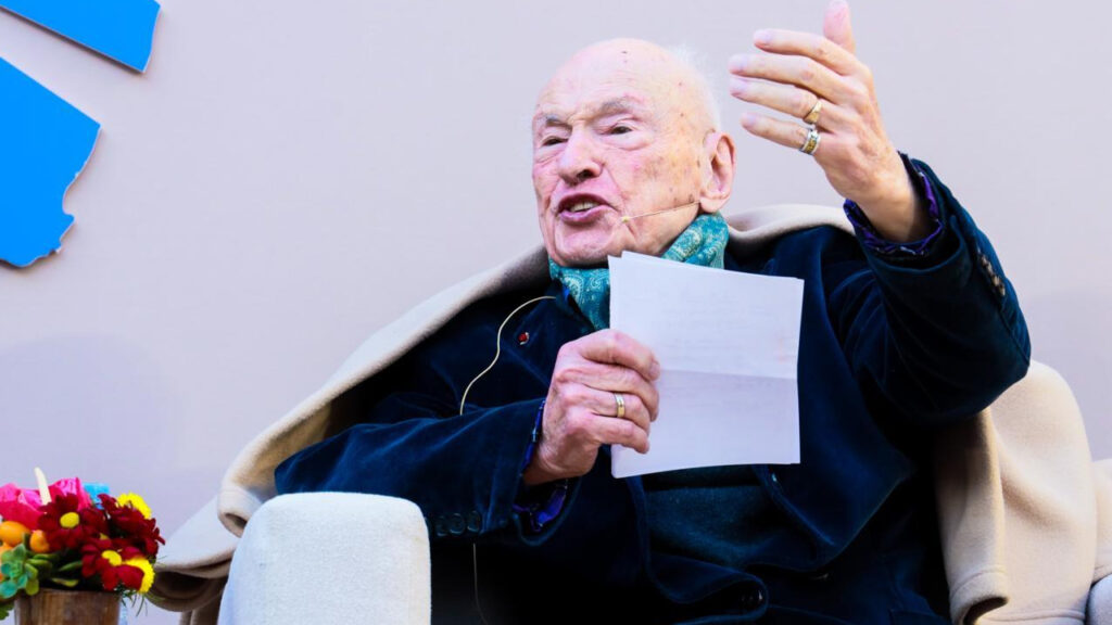 الفيلسوف الفرنسي إدغار موارن يشيد بسياسة الانفتاح التي ينهجها المغرب تجاه القارة الإفريقية