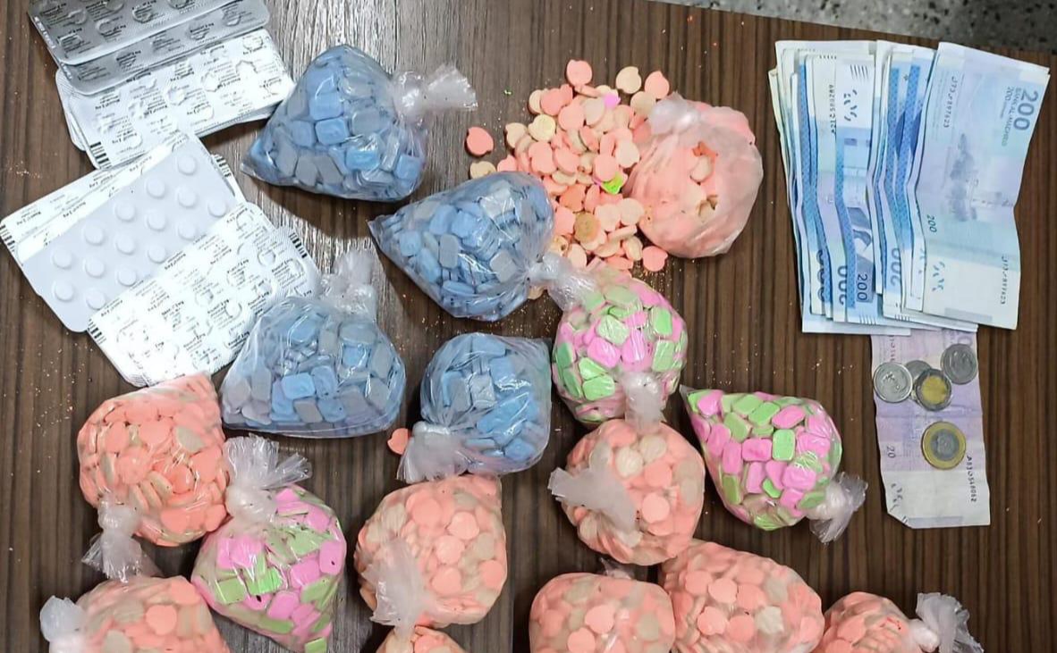 فرقة محاربة العصابات بمدينة مكناس تطيح بشخصين بحوزتهما 6000 قرص مهلوس