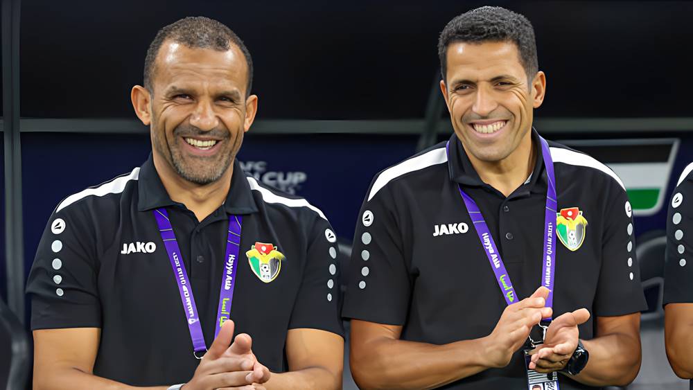 عموتة يقود منتخب الأردن للفوز بثلاثية على باكستان في إقصائيات كأس العالم