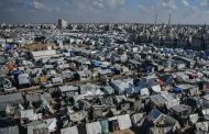 إسرائيل تستعد لبدء هجومها العسكري على مدينة رفح.. وتغلق معبر الملك حسين مع الأردن