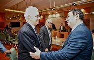 رشيد أفيلال ينسحب من سباق قيادة الاستقلال ويمهد الطريق أمام ولاية ثانية لبركة
