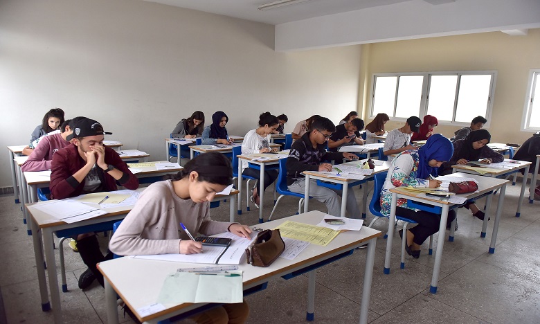 امتحان الباكالوريا 2024.. احتساب الجواب صحيحا لكل المترشحين في مادة العلوم الفيزيائية لهذا السبب