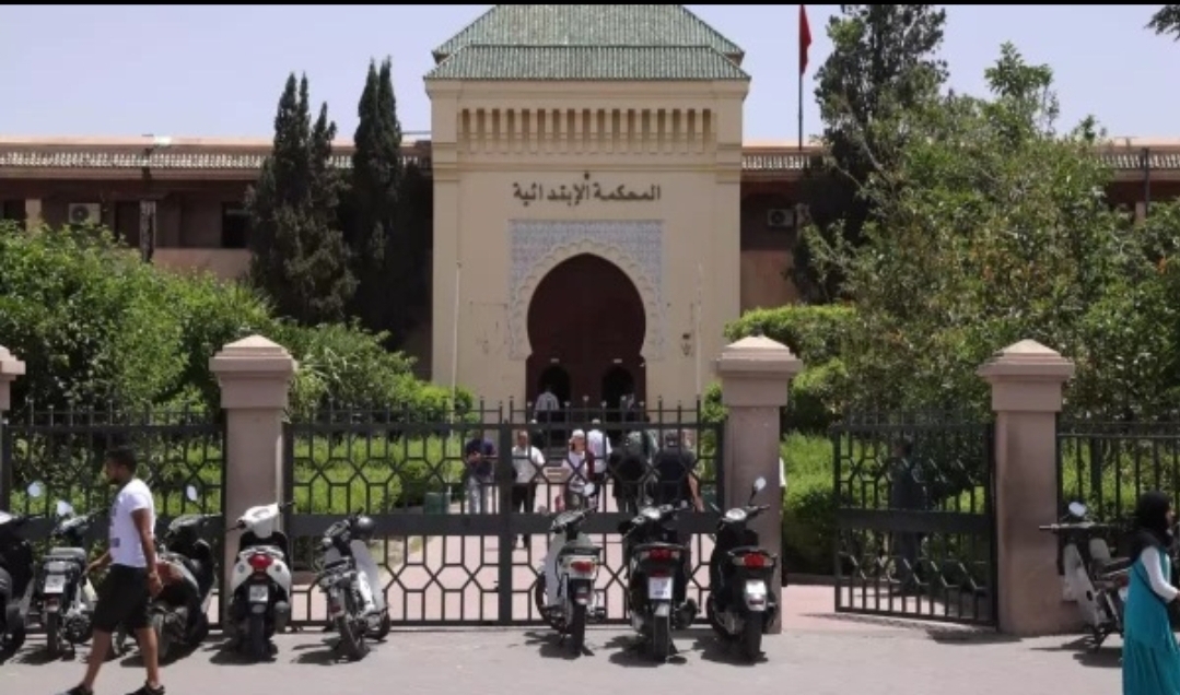 مراكش: اعتقال أربعة شبان بتهمة التحريض على الشغب عبر مواقع التواصل الاجتماعي