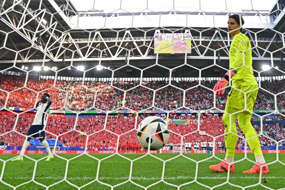 كأس أمم أوروبا.. ركلات الحظ تبتسم لإنجلترا على حساب سويسرا وتتأهل لنصف النهائي