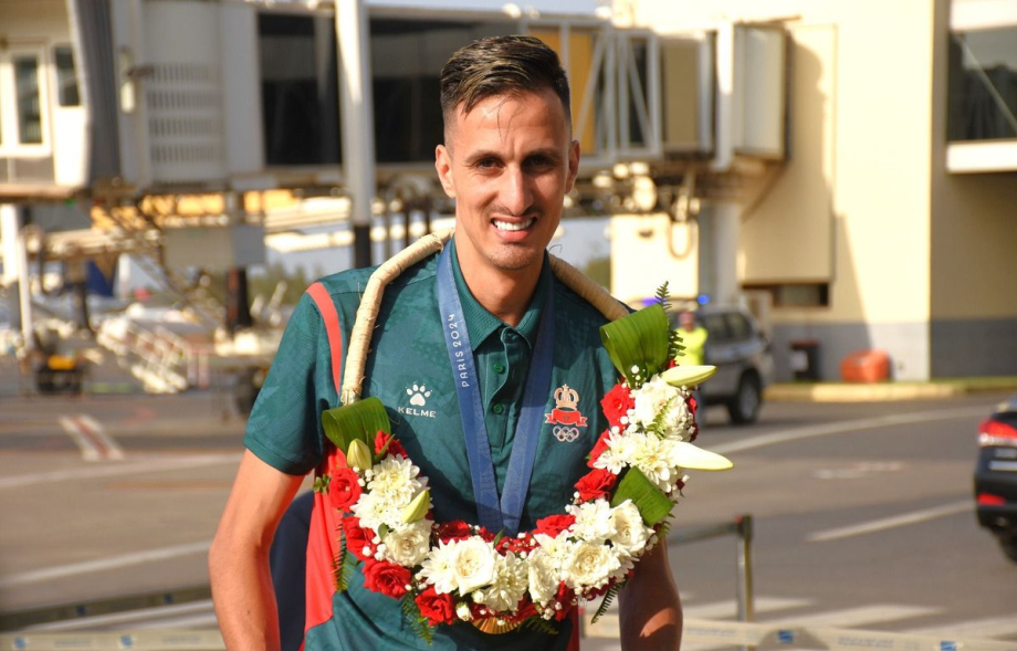 سفيان البقالي: توشيحي بالوسام الملكي سيزيدني قوة وفخرا لتمثيل بلدي المغرب أحسن تمثيل