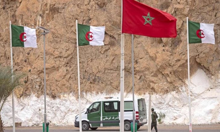 الجزائر تعيد فرض التأشيرة على المغاربة.. ودعوات مغربية للرد بالمثل