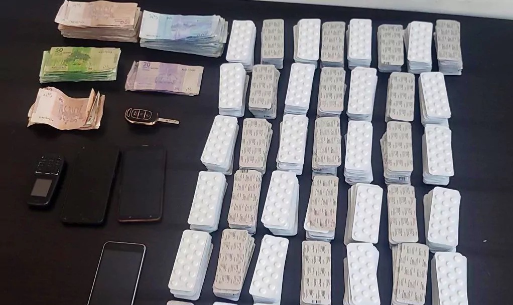 حجز أقراص طبية مخدرة بحوزة شخصين بسلا