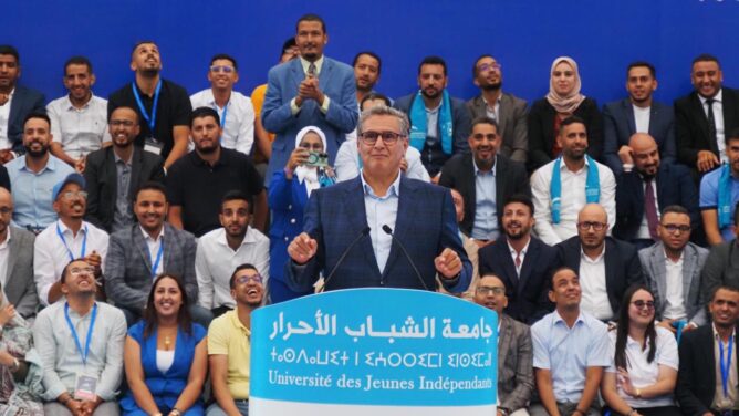أخنوش يهاجم بنكيران: أصبحت مؤشرا للفشل السياسي ولن ننجر لكلامك الساقط