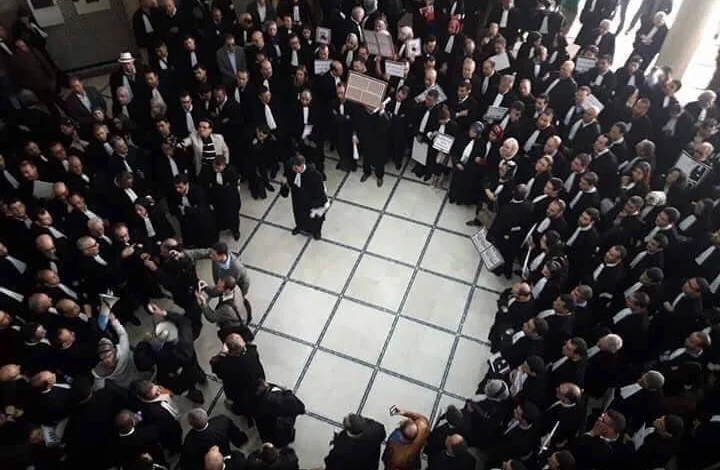 العصبة المغربية للدفاع عن حقوق الإنسان تدعم إضراب المحامين وتدعو لحوار شامل حول تعديلات قانون المسطرة المدنية