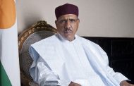 جهود ديبلوماسية مغربية لإطلاق سراح رئيس النيجر السابق محمد بازوم