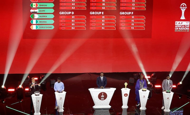 غضب جزائري بعد إرسال مدرب أجنبي لتمثيل البلاد في حفل قرعة كأس إفريقيا للأمم 2025