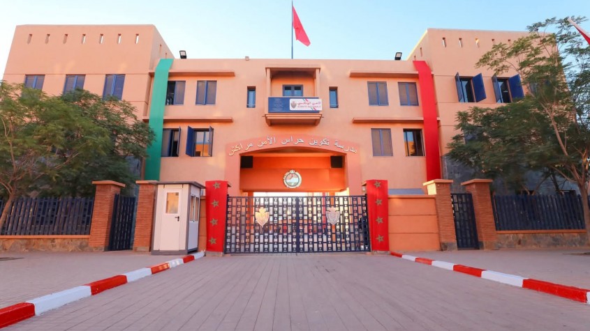 مدرسة تكوين حراس الأمن بمراكش تروم الارتقاء بمنظومة التكوين الشرطي ودعم لامركزية مراكز التدريب (مسؤول أمني)