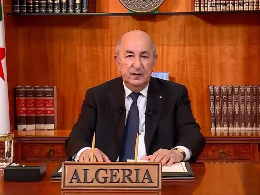 تبون يقاطع القمة العربية الطارئة في القاهرة!