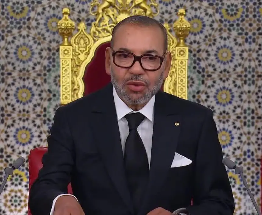 الملك محمد السادس يجدد في خطاب العرش تمسك المغرب بسياسة اليد الممدودة تجاه الجزائر