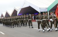 تجريدة من القوات المسلحة الملكية المغربية تشارك في احتفالات الذكرى الـ 65 لاستقلال جمهورية كوت ديفوار