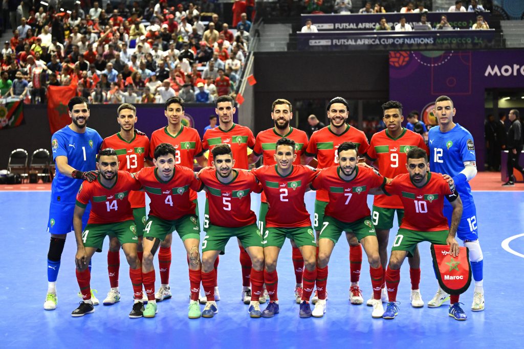 أسود القاعة في قمة عالمية عندما يواجهون في العاصمة بوينوس آيرس منتخب الأرجنتين