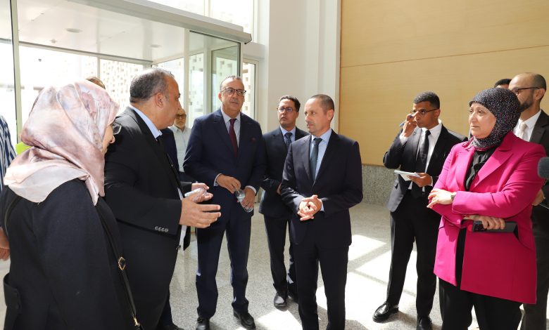 التهراوي يتفقد مشروع المستشفى الجهوي للتخصصات ويزور مؤسسات صحية بتطوان