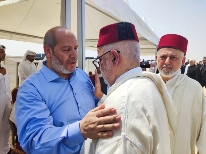بنكيران يوجه رسالة تحذير للقادة العرب: أنتم مهددون في عروشكم وإذا لم تحمونا من إسرائيل ستنحل 