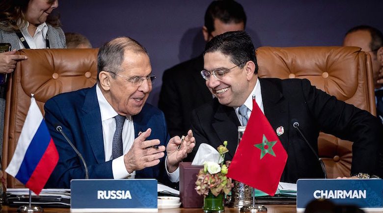 لافروف: روسيا مستعدة لدعم مبادرة الحكم الذاتي كحل واقعي لقضية الصحراء