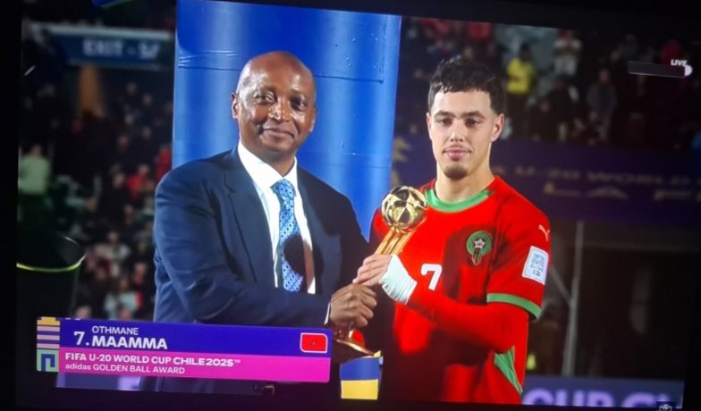 عثمان معما يتوج بجائزة أفضل لاعب في كأس العالم للشباب