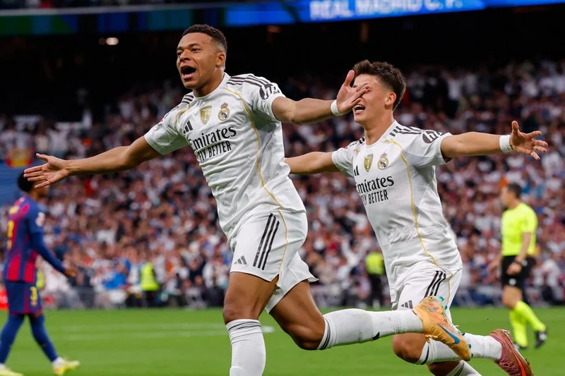 نادي ريال مدريد يفوز بالكلاسيكو على حساب غريمه التقليدي برشلونة