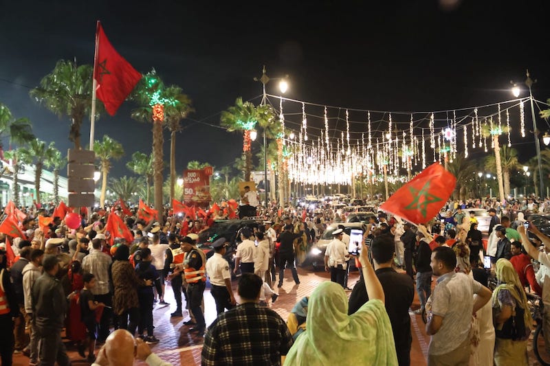 فرحة عارمة بالأقاليم الجنوبية للمملكة عقب التصويت التاريخي لمجلس الأمن الدولي على اعتماد مقترح الحكم الذاتي تحت السيادة المغربية
