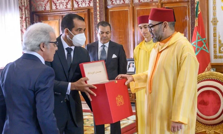 تقرير والي بنك المغرب عبد اللطيف الجواهري المرفوع إلى الملك محمد السادس: نمو الاقتصاد المغربي إلى 4.9% يقابله واقع معيشي لا يلمس المغاربة تحسنه