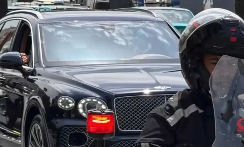 ولي العهد الأمير مولاي الحسن يصل طنجة قادما من المضيق