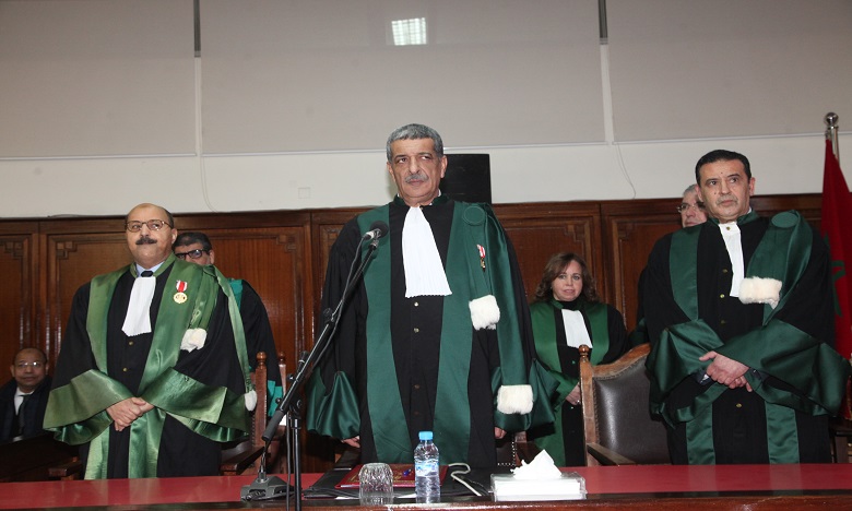 بدأ محاكمة أخطر شبكة لتزوير الجنسية المغربية