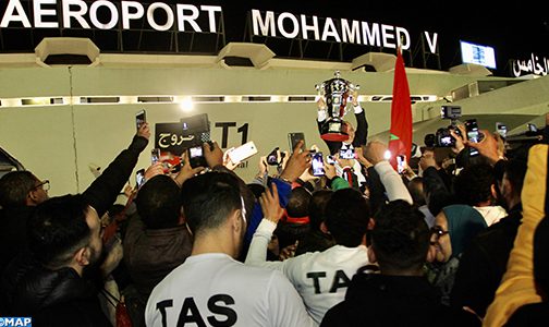 استقبال جماهيري كبير للاعبي