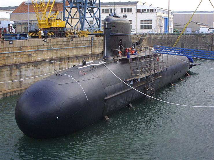 الأمن الإسباني يضبط غوَّاصة مُحمَّلة بطنين من الكوكايين