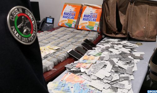 إيقاف ثلاثة أشخاص من ذوي السوابق القضائية متورطون في حيازة وترويج الأقراص الطبية المخدرة