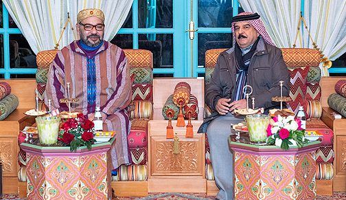 جلالة الملك محمد السادس يجري لقاء وديا بالرباط مع ملك البحرين الذي يقوم بزيارة خاصة للمغرب