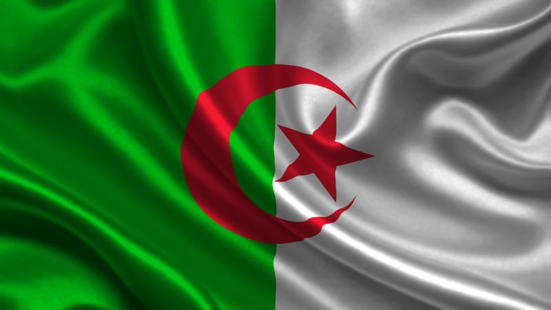الجزائر تعلن عن تسجيل أول حالة إصابة مُؤَكَّدَة بفيروس كورونا المُستَجَد (كوفيد 19)