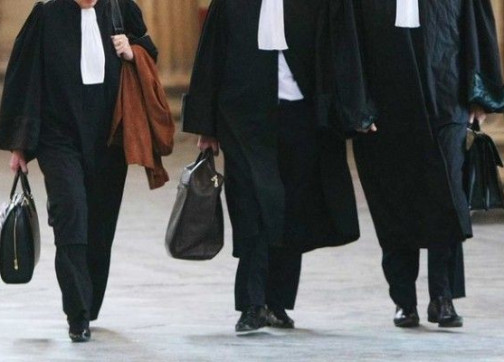 المغرب.. هيئة المحامين بوجدة تساهم ب200 ألف درهم لدعم صندوق 