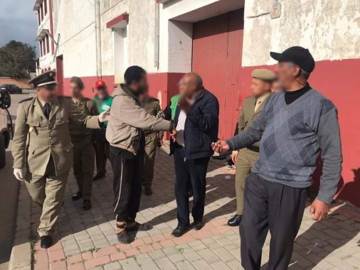 وباء (Covid-19).. السلطات المحلية بمدينة القنيطرة تطلق حملة لإيواء المشردين