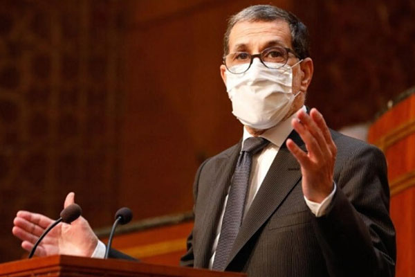 رئيس الحكومة يعلن عن إصدار منشور يُلزم أعضاء الحكومة ومختلف المسؤولين بقضاء عطلهم داخل المغرب