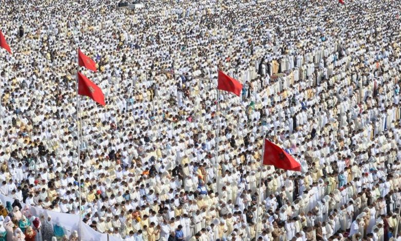 حفاظا على سلامة وصحة الأبدان.. وزارة الاوقاف والشؤون الإسلامية تمنع إقامة صلاة عيد الأضحى بالمصليات والمساجد وتجوز إقامتها في البيوت