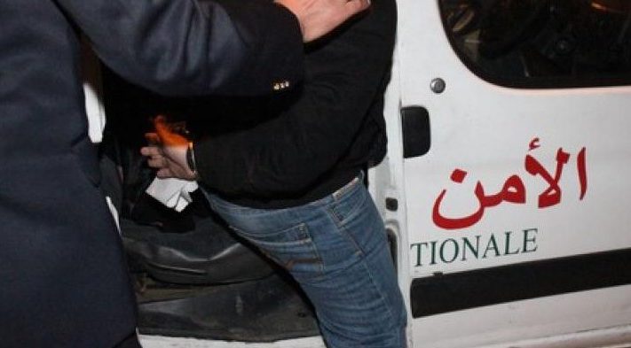 فاس.. توقيف شخص غرر بفتاة قاصر وقام بهتك عرضها