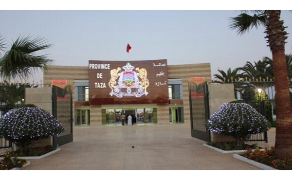 تازة.. ضبط استفادة 8 أشخاص من الجرعة الأولى من لقاح 