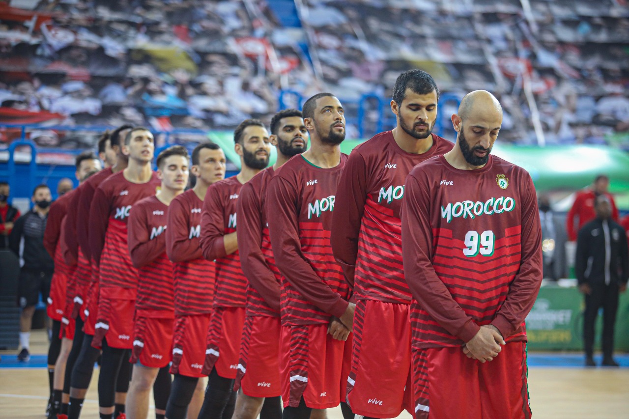 المنتخب المغربي لكرة السلة يفوز على نظيره من الرأس الأخضر بحصة 72 - 69