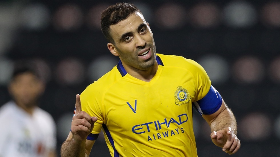 حمد الله يدخل تاريخ الدوري السعودي بعد تسجيله للهدف رقم 100