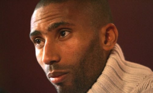 العصبة الاحترافية لكرة القدم تُطالب بمنع 