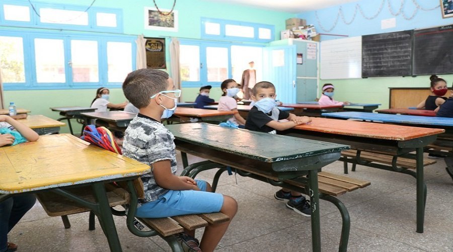 الداخلة.. مؤسسات تعليمية تغلق أبوابها بعد رصد إصابات بالسلالة المتحورة ل