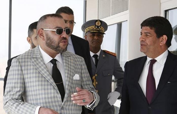 منع مصطفى الباكوري وأربعة مسؤولين كبار من مغادرة التراب الوطني